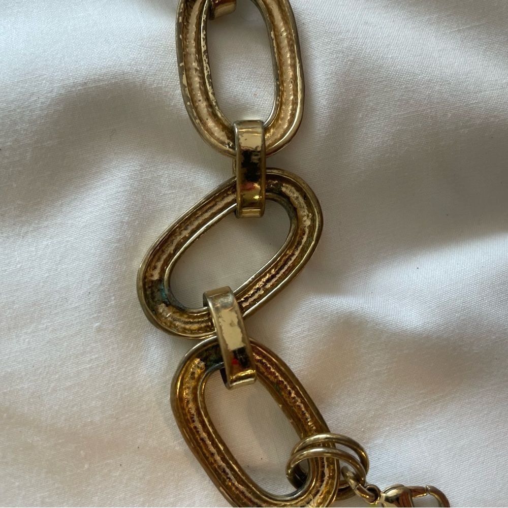 Large gold link bracelet - Picture 7 of 7